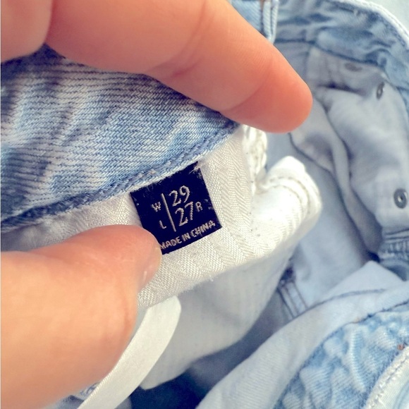 Abercrmbie and Fitch signature jeans 100% cotton sz 29 great condition 25 inseam - Picture 5 of 5